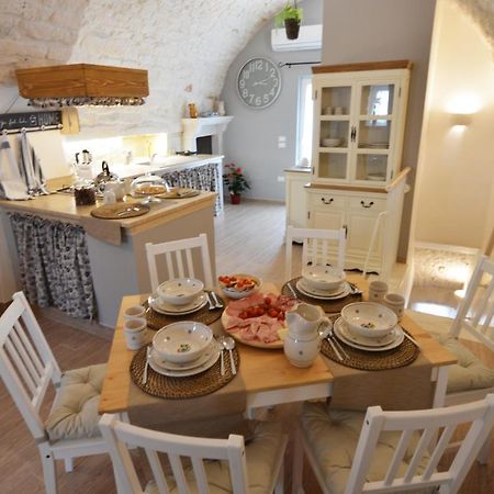La Dimora Di Nonna Dora Apartment Martina Franca Ngoại thất bức ảnh